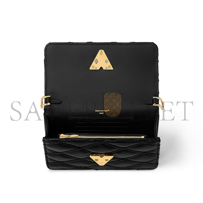 LOUIS VUITTON WALLET ON CHAIN GO-14 M13139 (20*12*5cm) LOUIS VUITTON WALLET ON CHAIN GO-14 M13139 (20*12*5cm)
